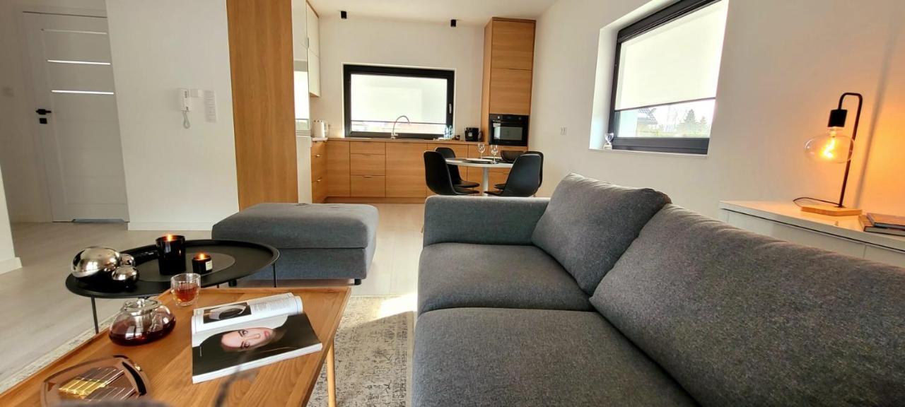 17 Dom Duzy Parking , Mandoria , Ptak , 2 Sypialnie Lub 1 Sypialnia, Taras , Autostrada A1, Kalinowskiego 17E Wifi Łódź Exteriör bild